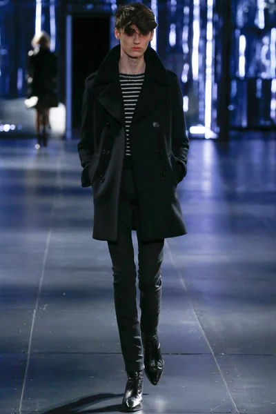 Look 1